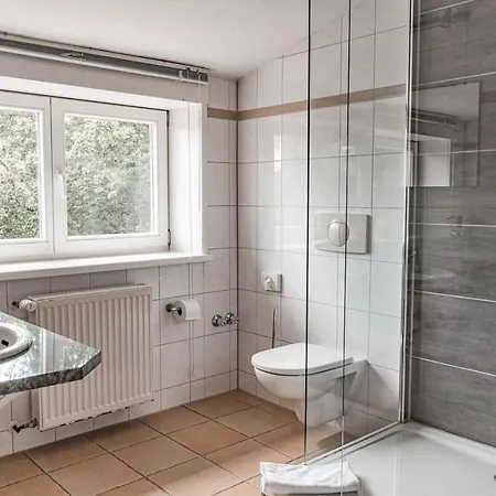 Wellness- & Haus Am 4* ארנדסי