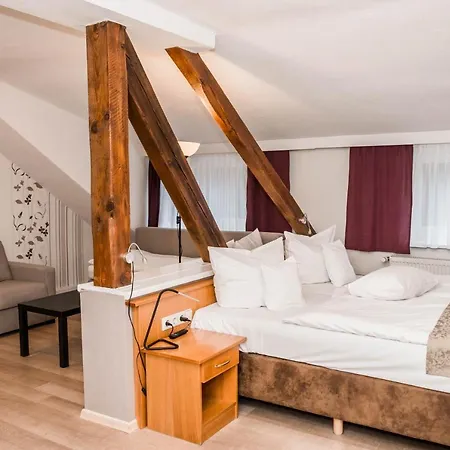 Wellness- & Haus Am 호텔 아렌트제