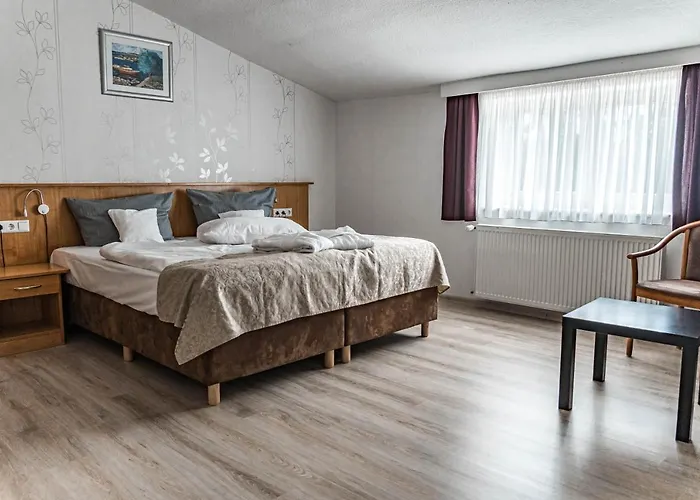 Wellness- & Haus Am 4*