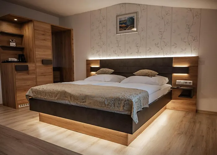 Wellness- & Haus Am 4*